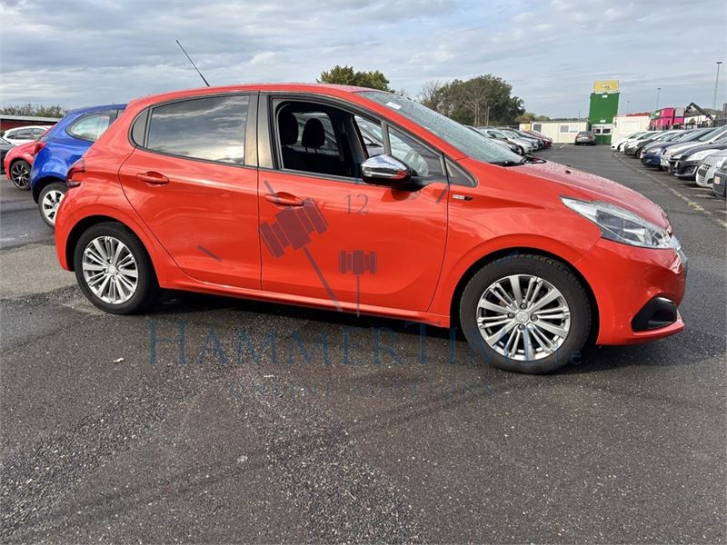 Peugeot 208 1.2i Puretech Style, 2017 – foto 5 – kavel bij Hammertime