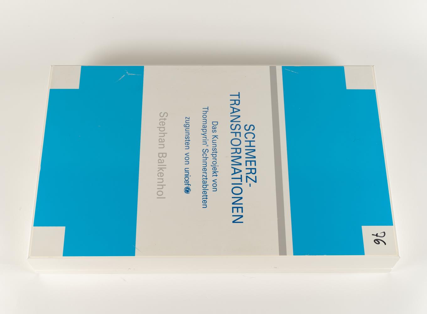 Relief Mann aus: Schmerztransformationen