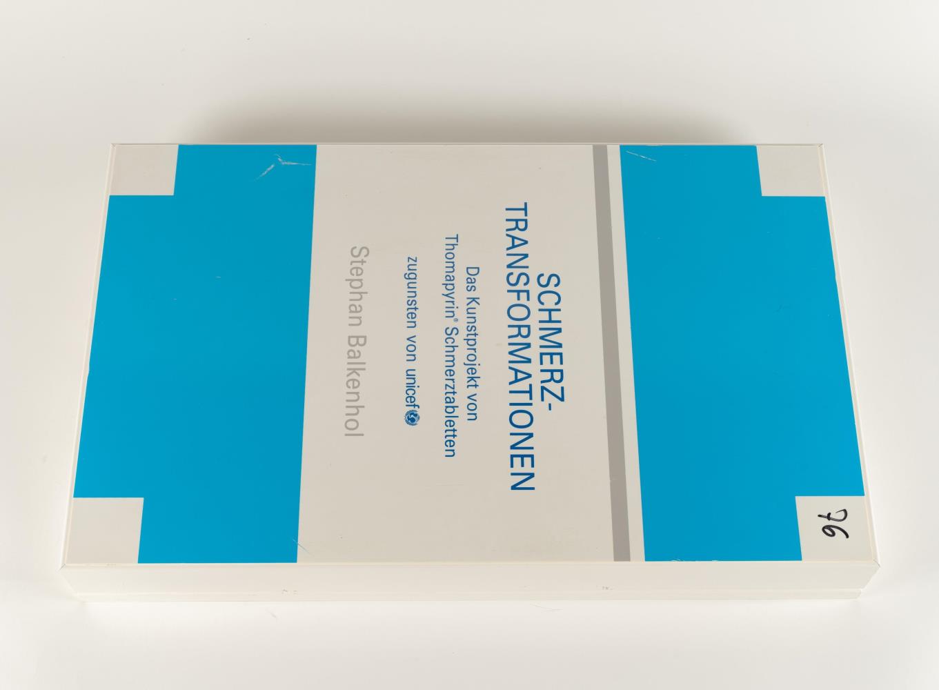 Relief Mann aus: Schmerztransformationen