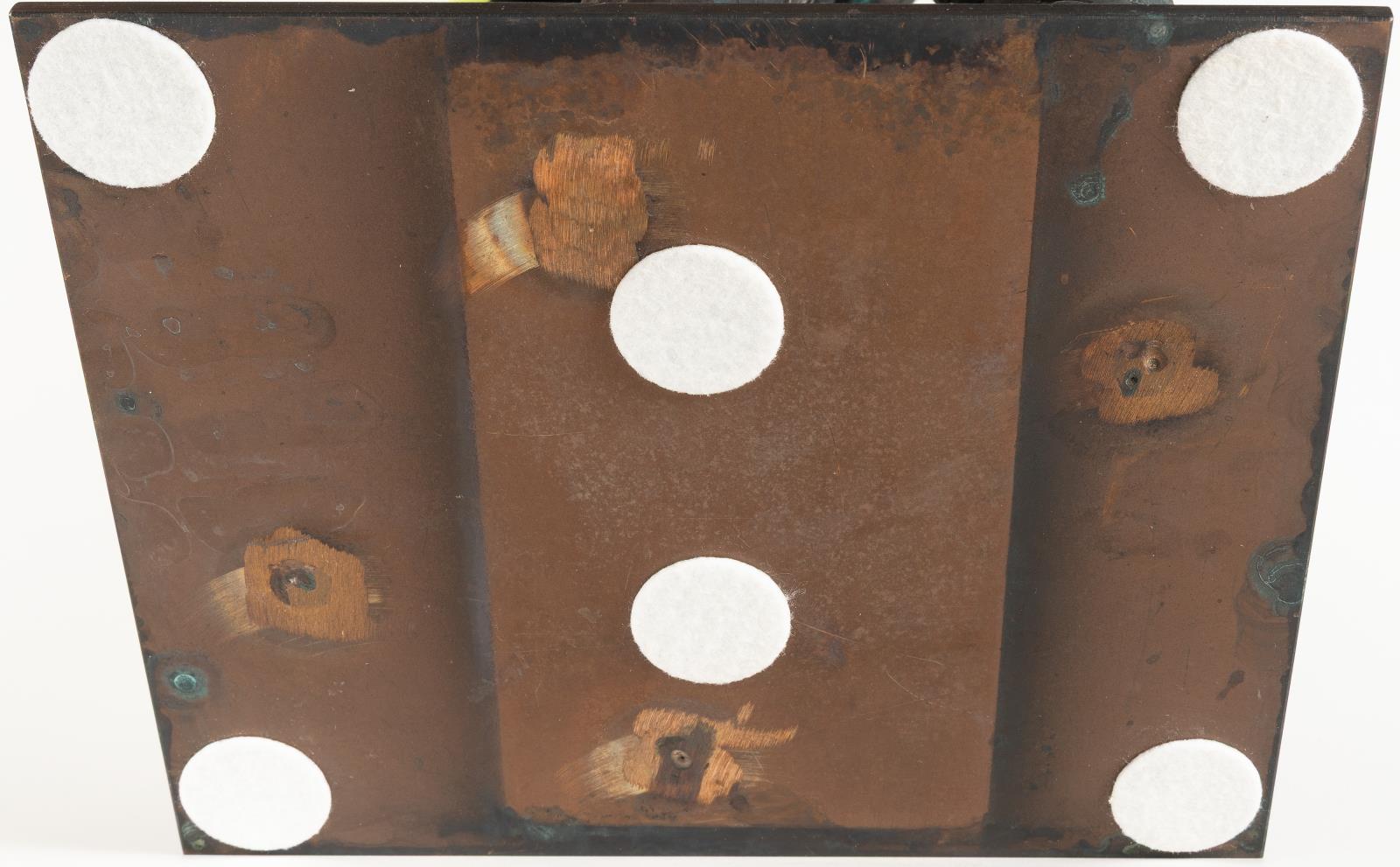 Relief Mann aus: Schmerztransformationen