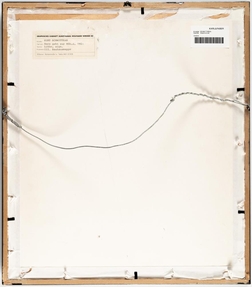 Komposition mit Kopf im Linksprofil