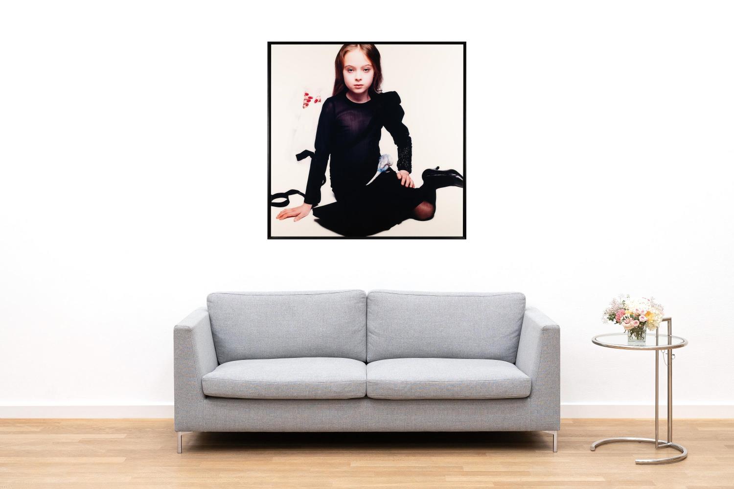 Triptychon: The Widow (Red), The Widow (Black), The Widow (White)