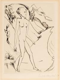 Stehendes Mädchen am Strand