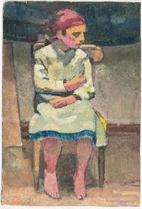 Mädchen mit rotem Kopftuch auf Stuhl