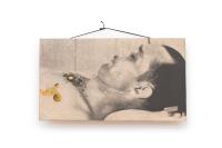 „Totlachen („crever de rire)“, aus dem Zyklus Criminal
Investigations")