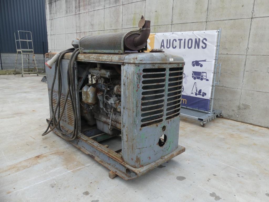 Generator International EG 30