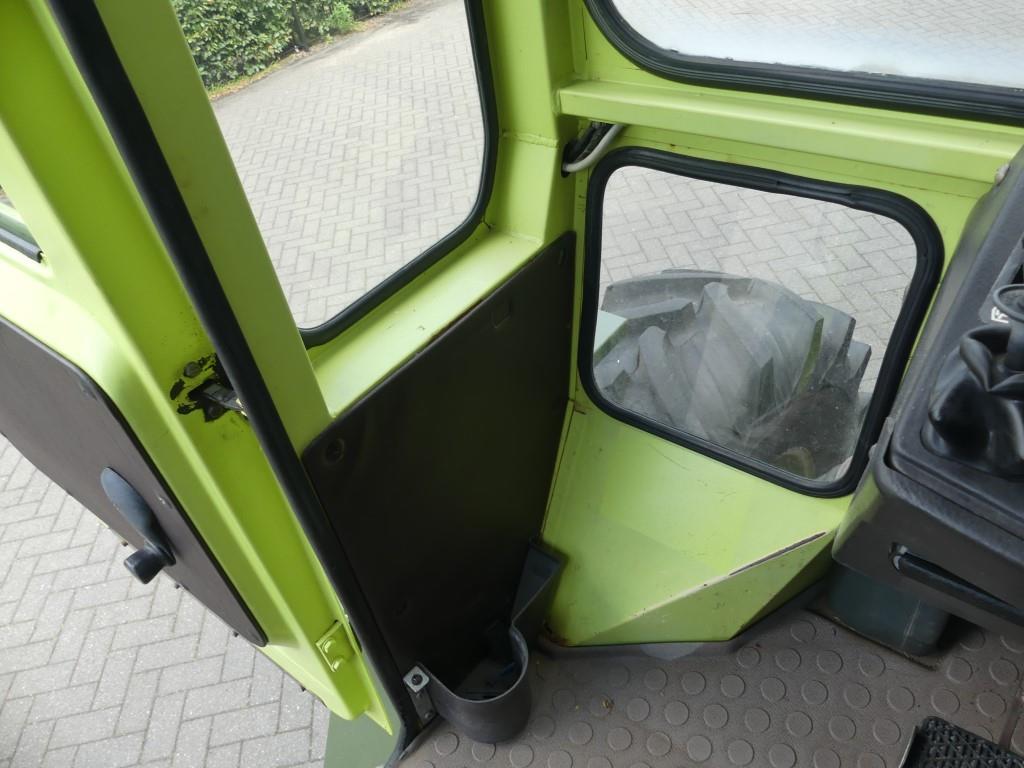 Mercedes Benz MB trac 800