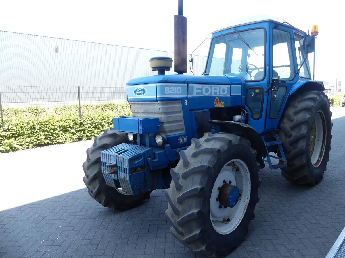 Ford 8210