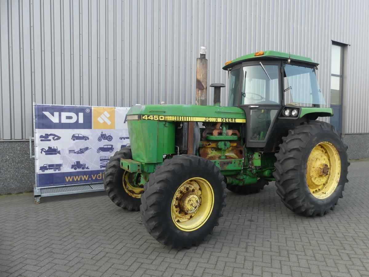 John-Deere 4450