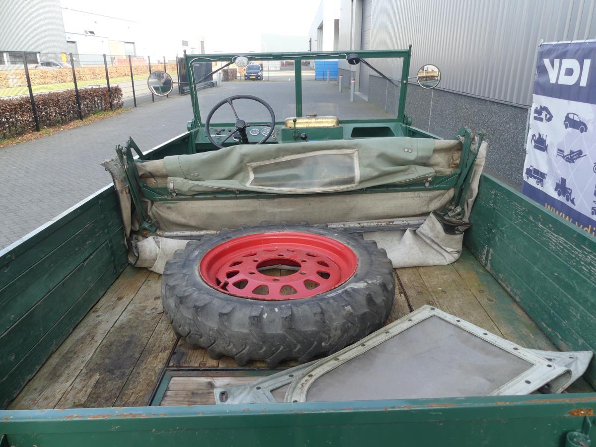 Mercedes-Benz Unimog