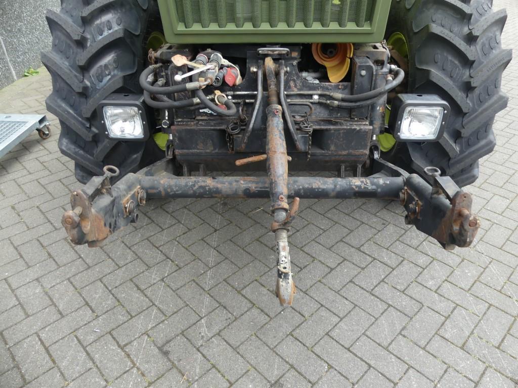 Mercedes Benz Trac 700