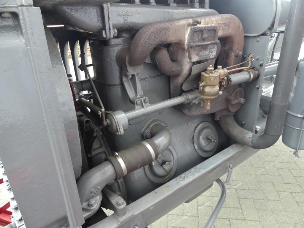 MC Cormick Deering 10/20 