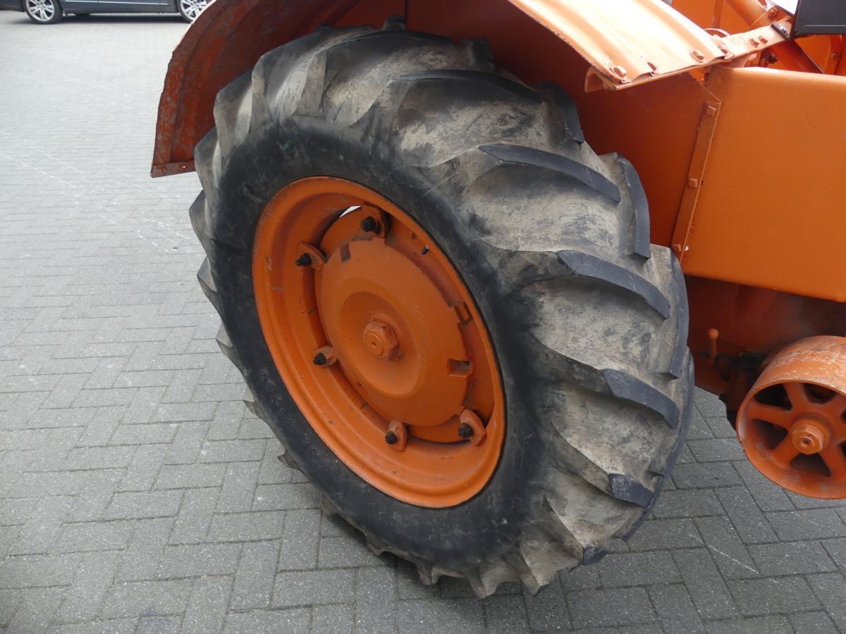Allis Chalmers U