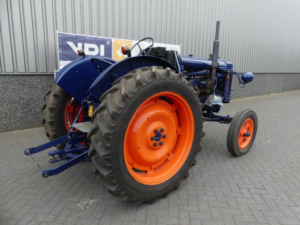 Fordson 27N
