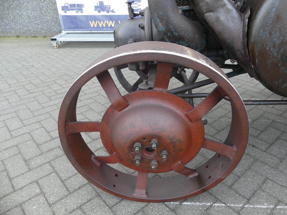 Lanz-Bulldog HN1 12/20  