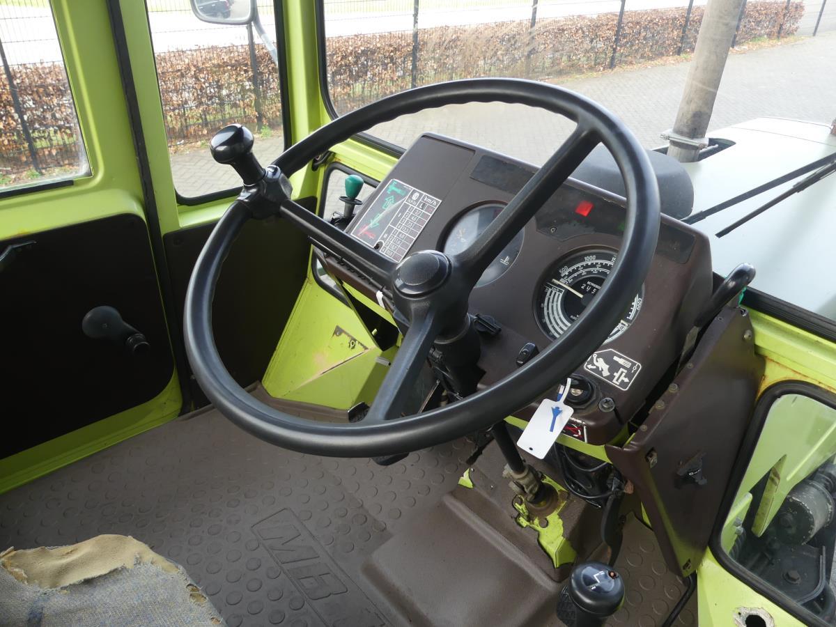 Mercedes-Benz MB trac 1000