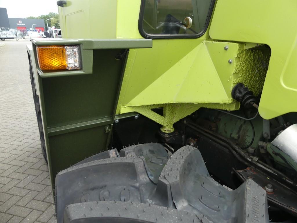 Mercedes Benz Trac 700