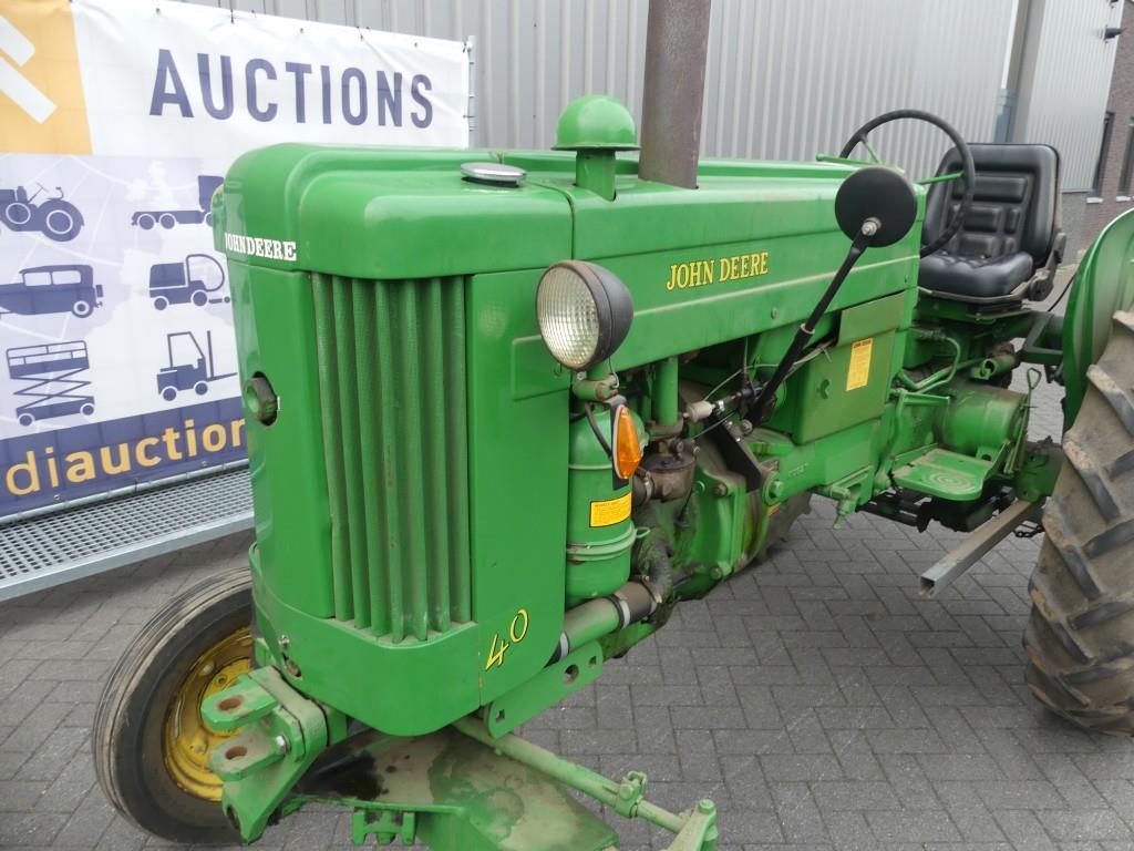 John-Deere 40
