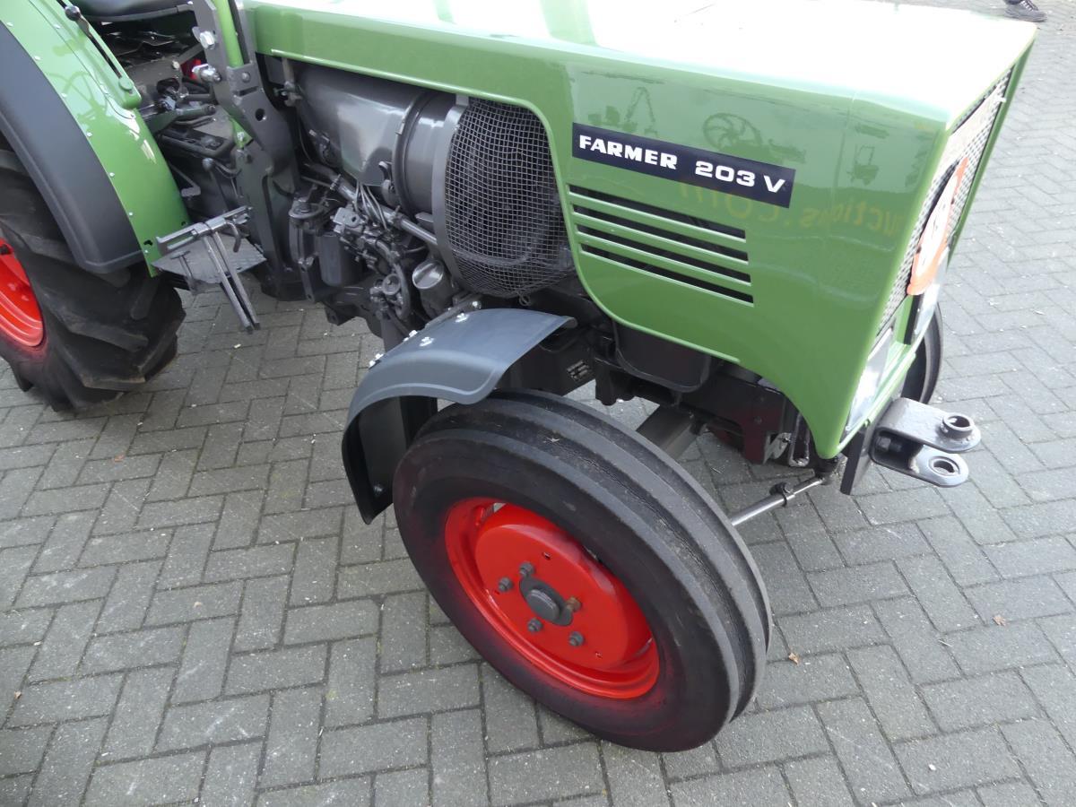 Fendt 203V