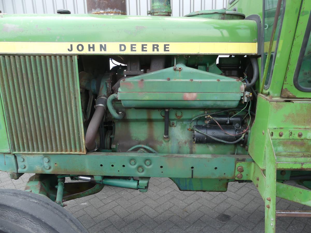 John-Deere 6030