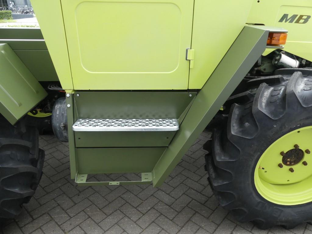 Mercedes Benz Trac 700