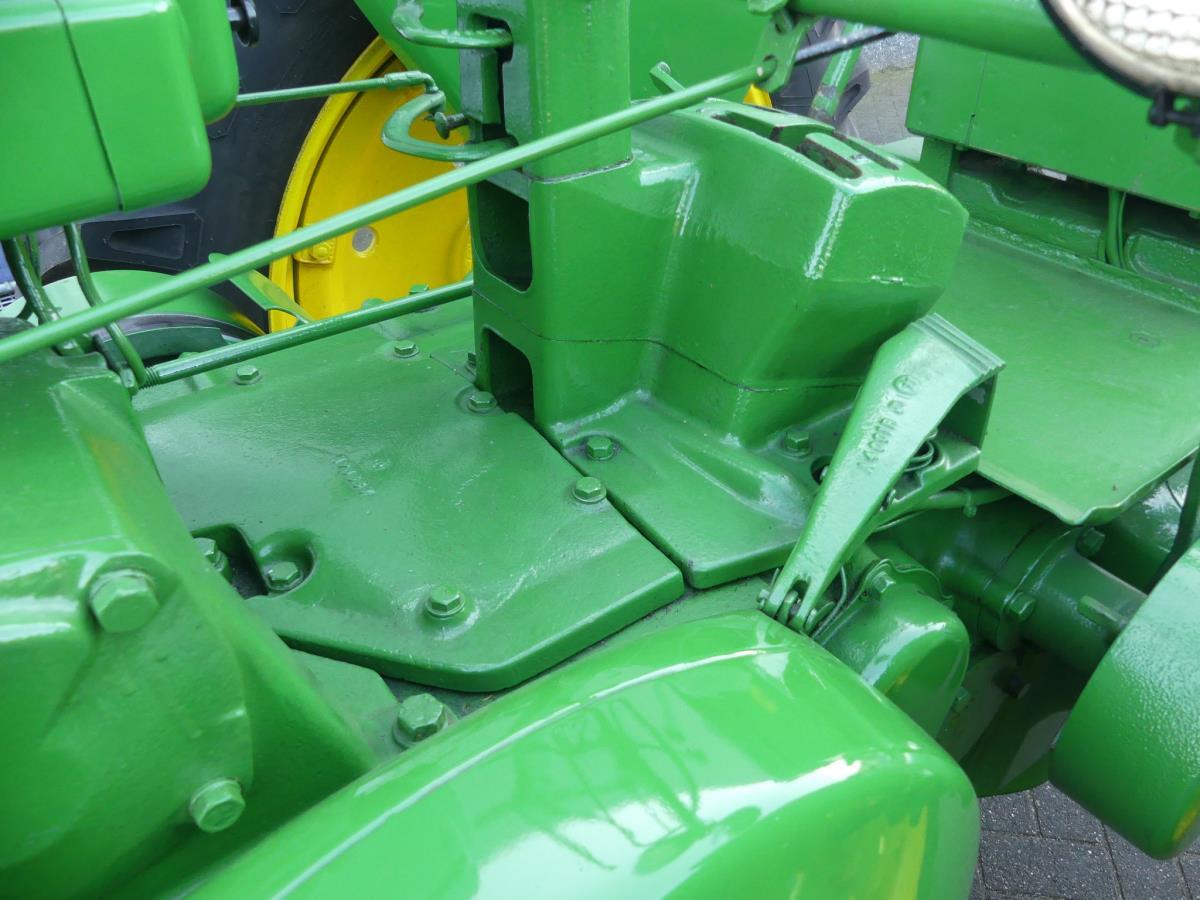 John-Deere A