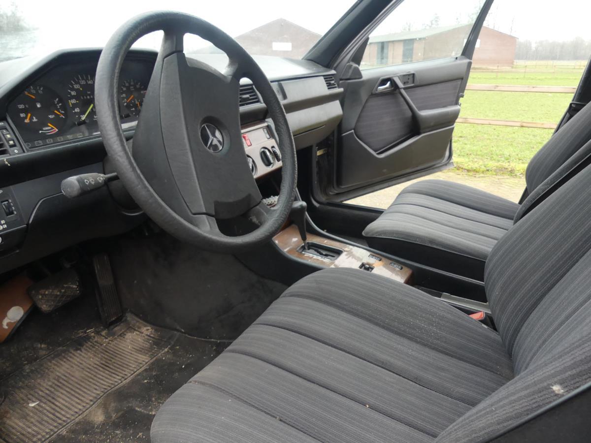 Mercedes-Benz 300 TE