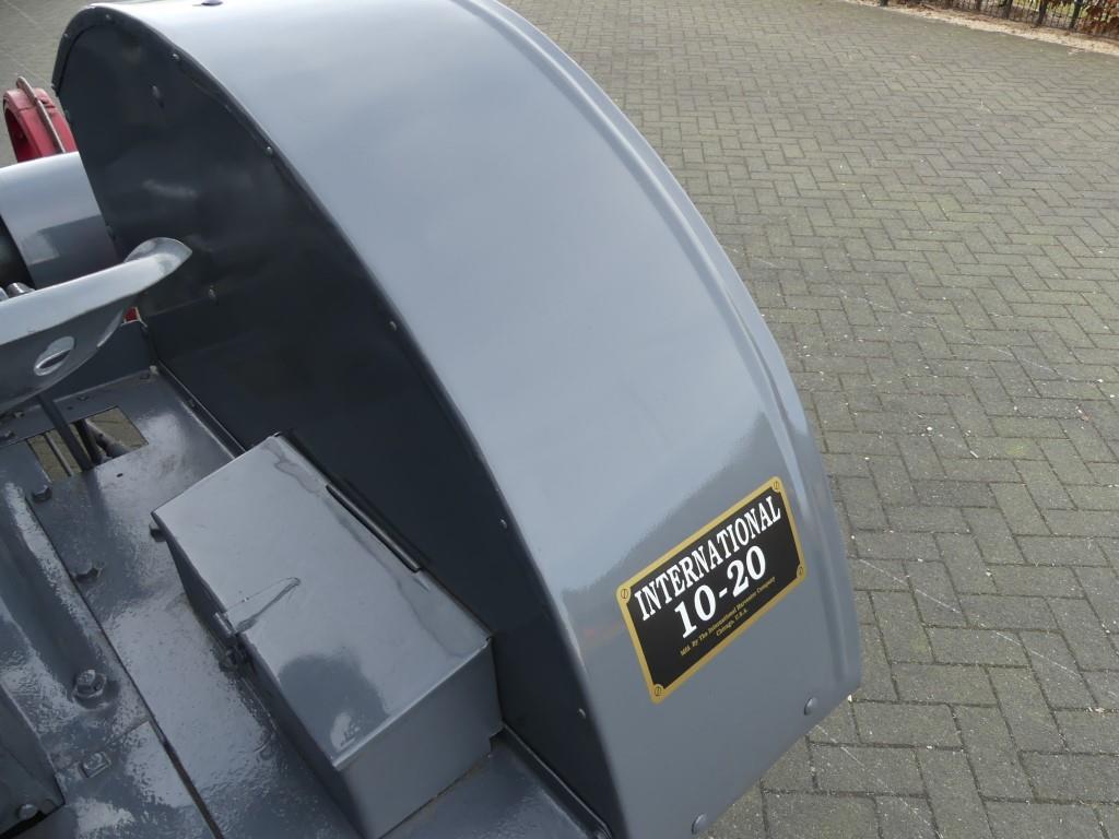 MC Cormick Deering 10/20 