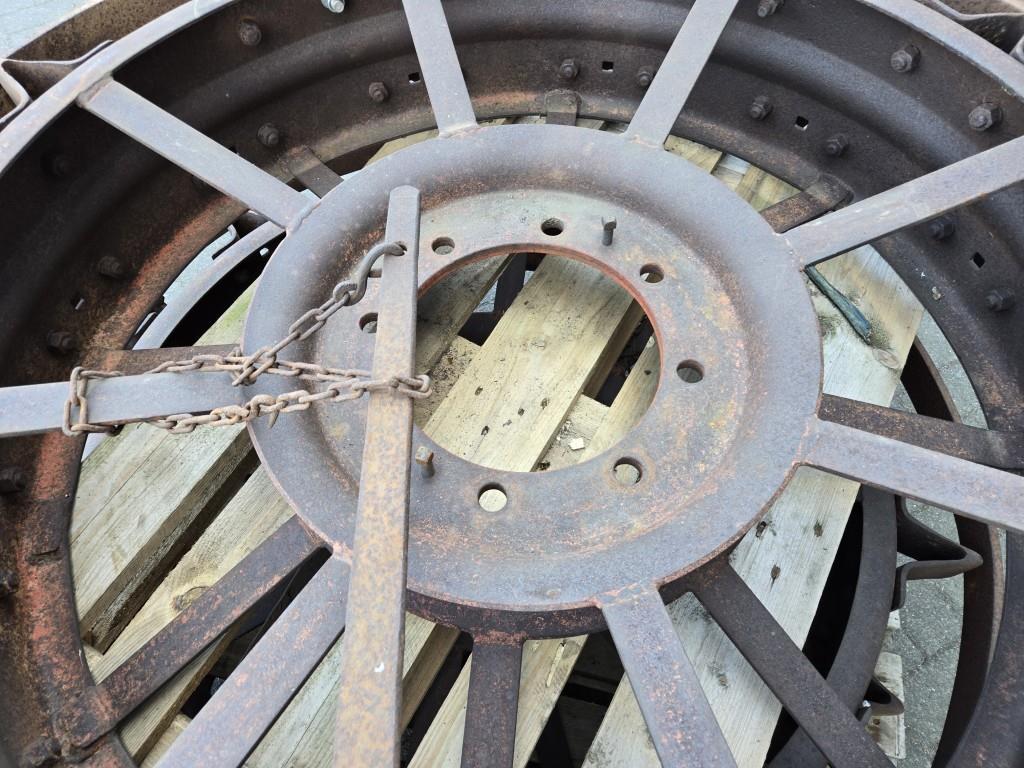 Munktells GBMV-1 Woodgas tractor running on woodgas