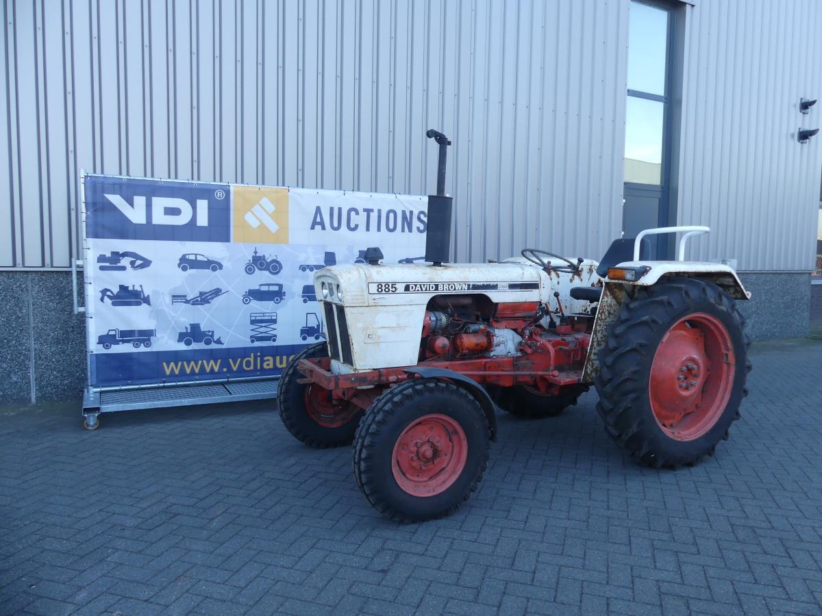 David Brown 885