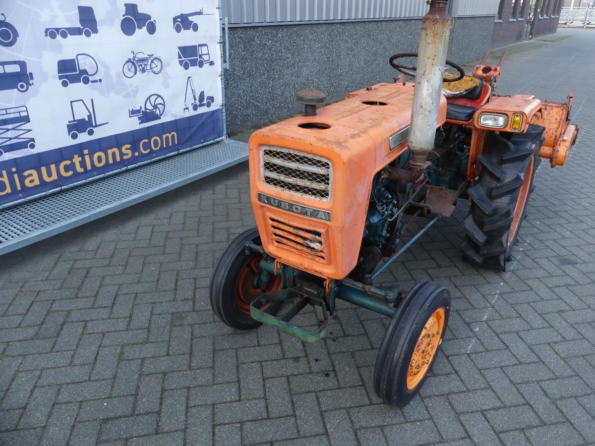 Kubota L140