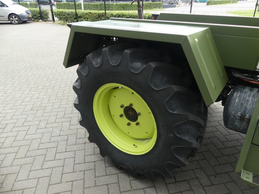 Mercedes Benz Trac 700