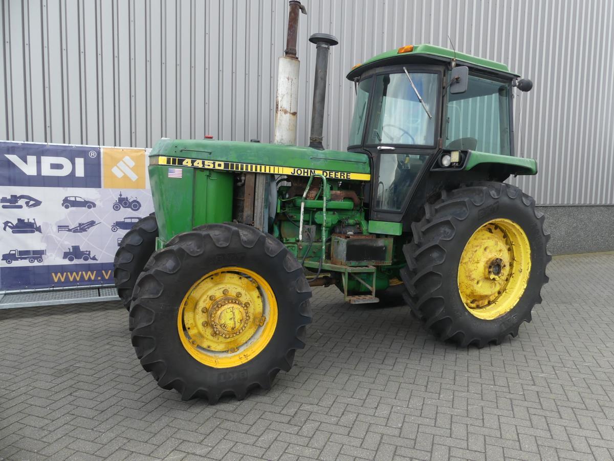 John-Deere 4450