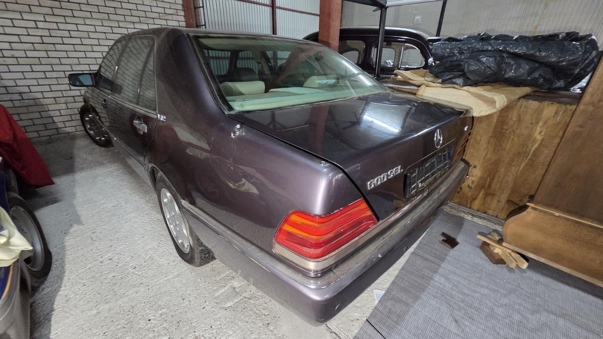 Mercedes-Benz 600 SEL