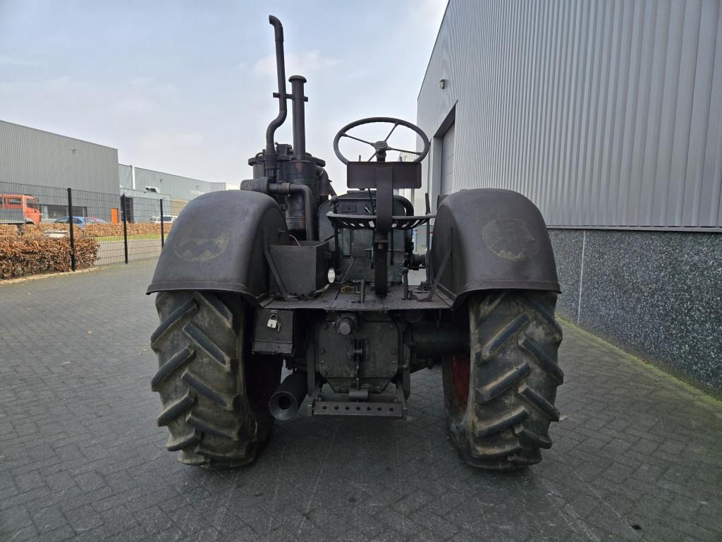 Munktells GBMV-1 Woodgas tractor running on woodgas