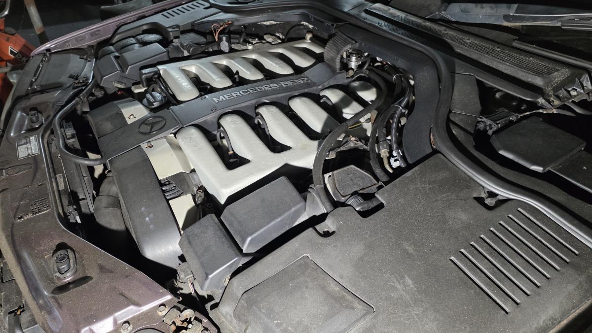 Mercedes-Benz 600 SEL