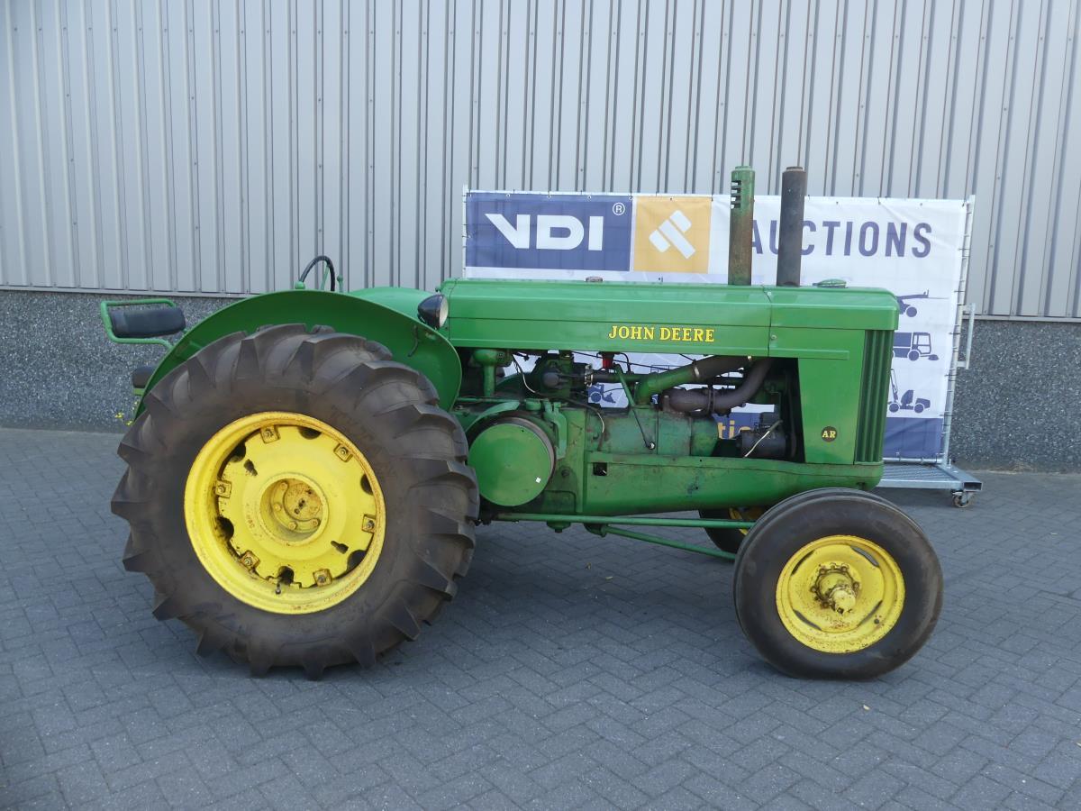 John-Deere AR
