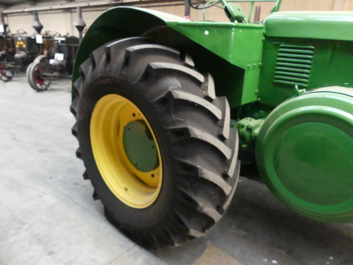 John-Deere Lanz D6006