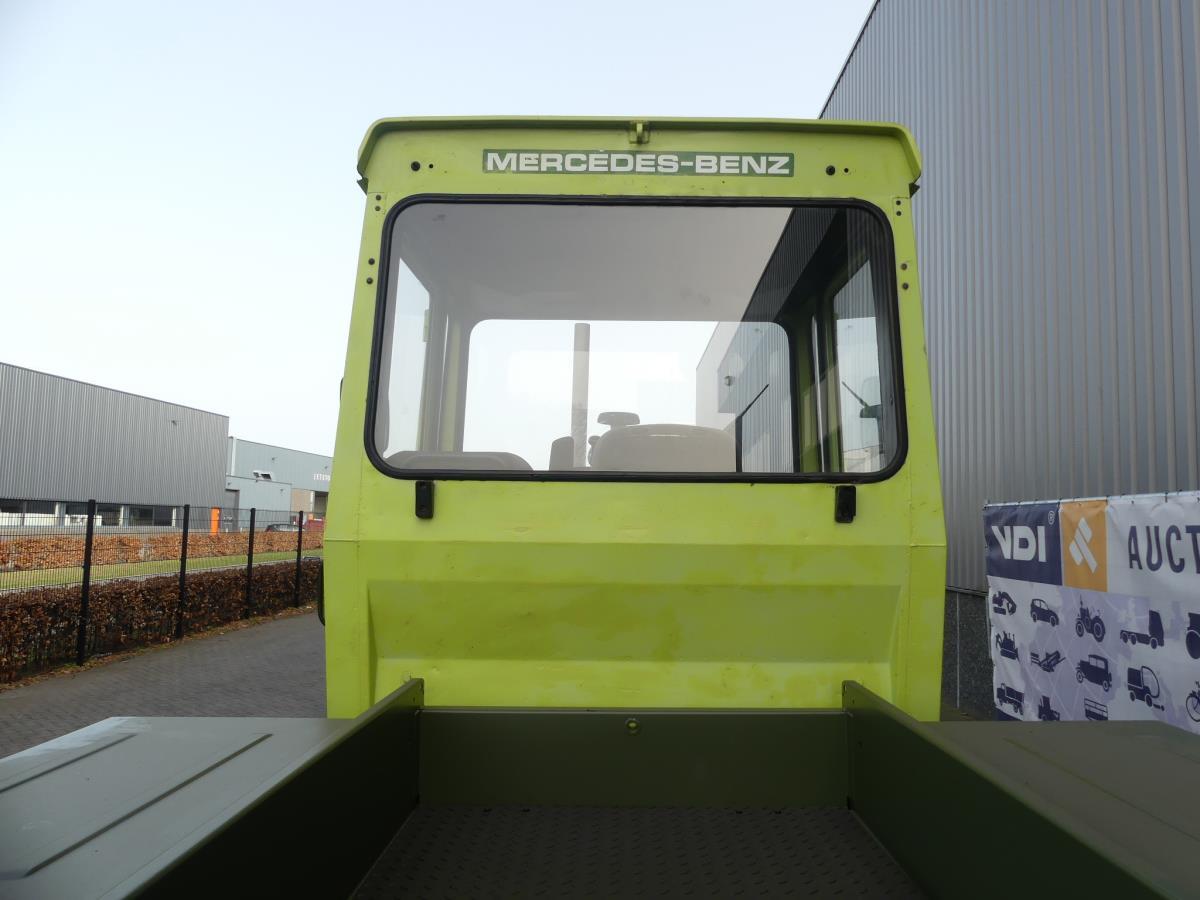 Mercedes-Benz MB trac 1000