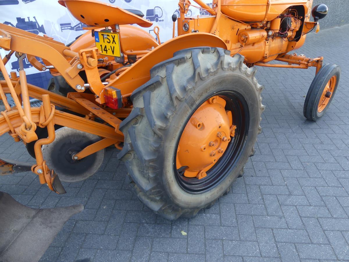 Allis-Chalmers B