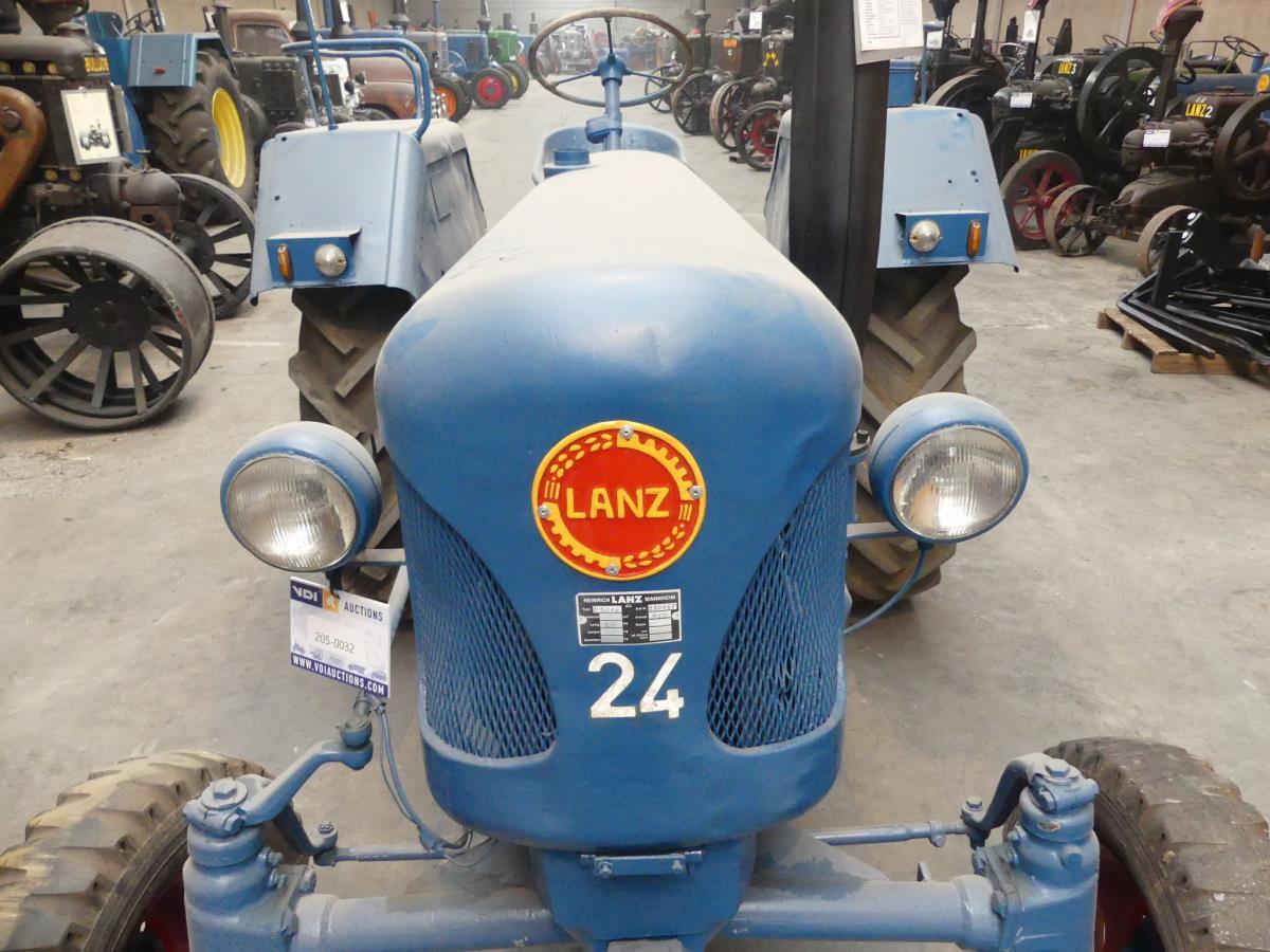 Lanz-Bulldog D2016