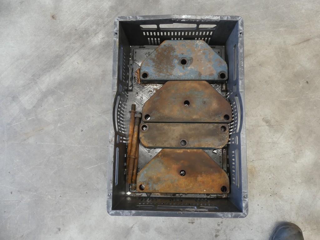 Lanz Bulldog weights