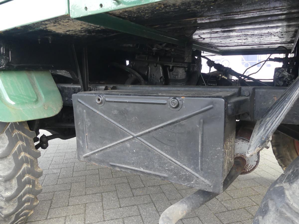 Mercedes-Benz Unimog