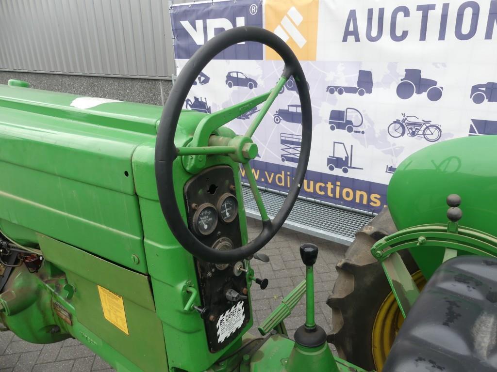 John-Deere 40