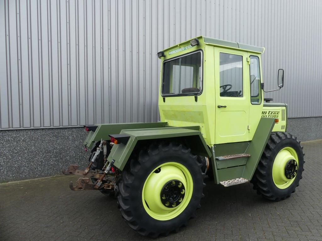 Mercedes Benz MB Trac 900