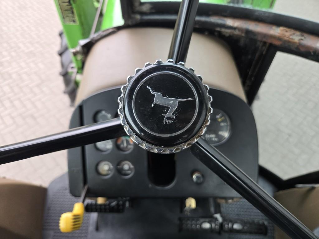 John-Deere 4450 with loader