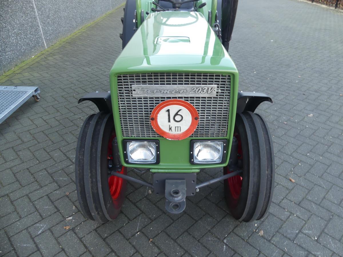 Fendt 203V