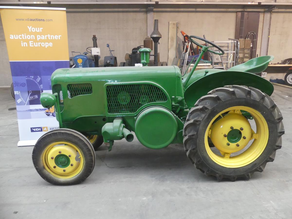 John Deere-Lanz D2812