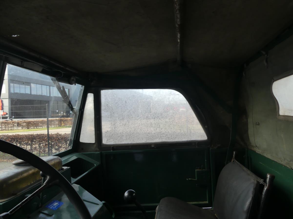 Mercedes-Benz Unimog