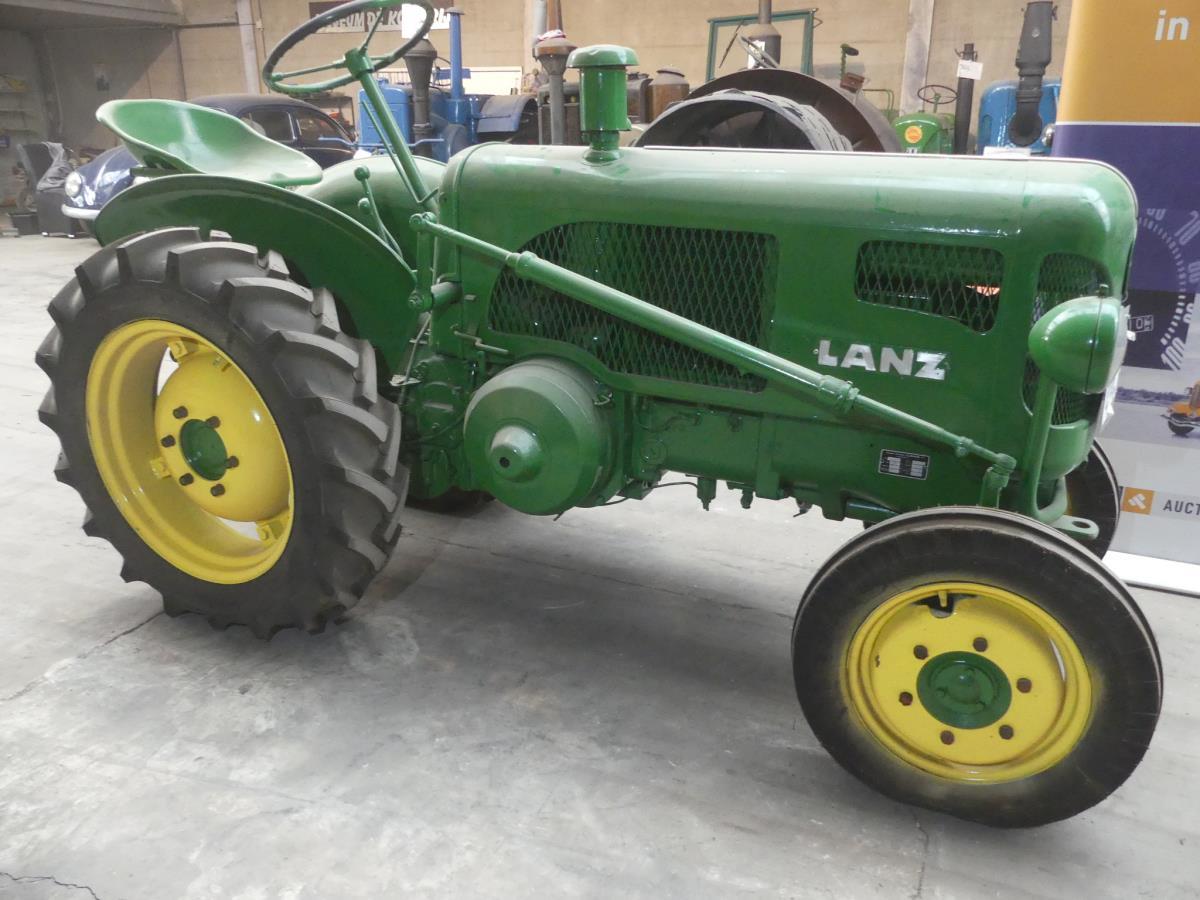 John Deere-Lanz D2812